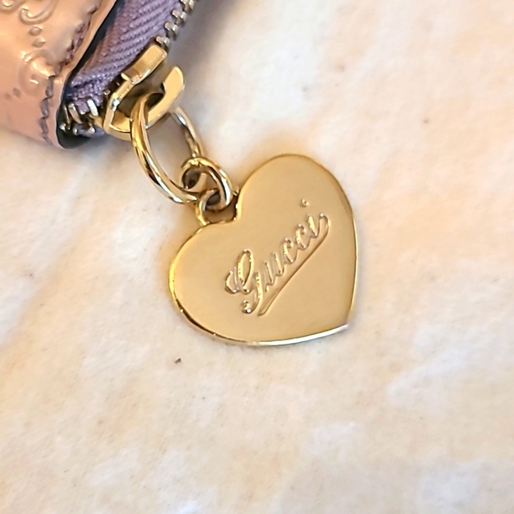 GUCCI Micro Guccissima Zip Wallet w/Zipper Pull - Picture 3 of 15